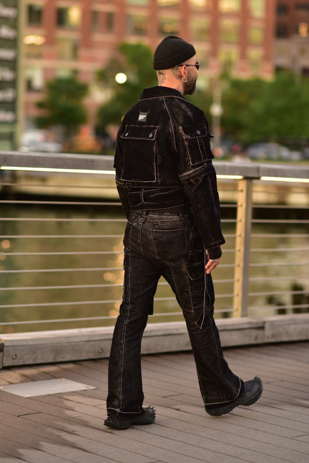 Wasteland cargo techwear black jacket