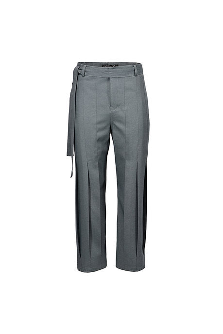Loose Fit Equinox Pleated Pants