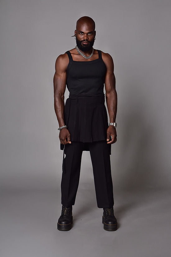 Loose pants with black pleated skirt