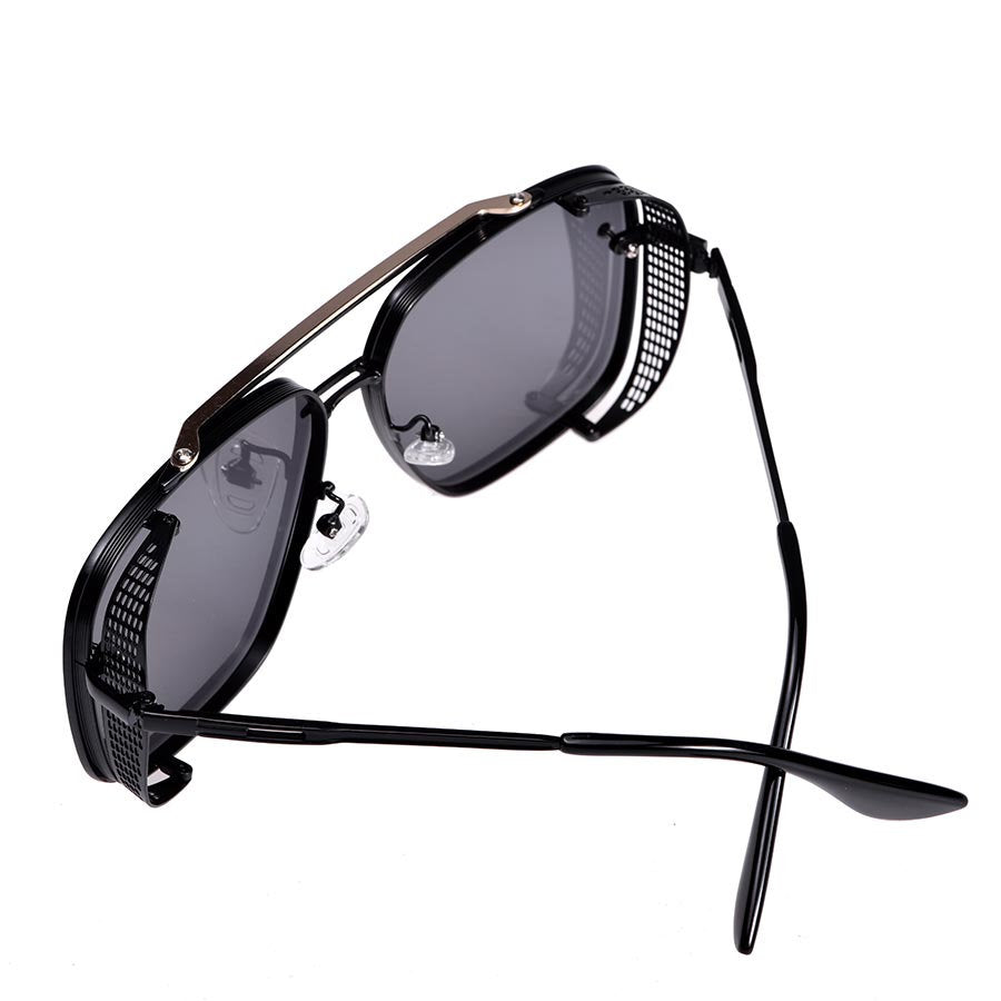 Kelly Jones glasses