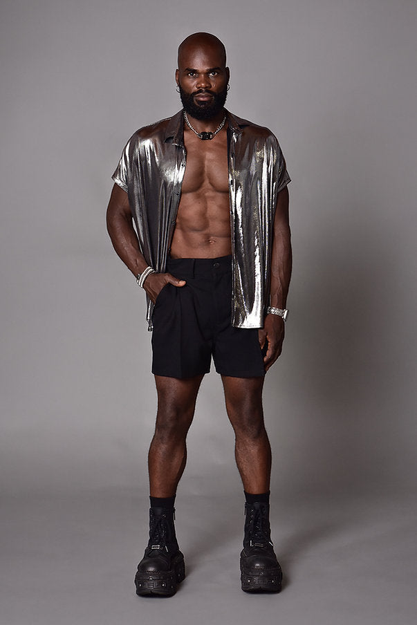 Black mini baggy press-on shorts