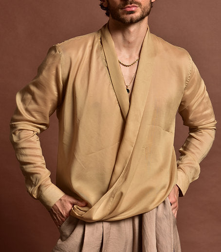 Long sleeve cross-neck shirt beige