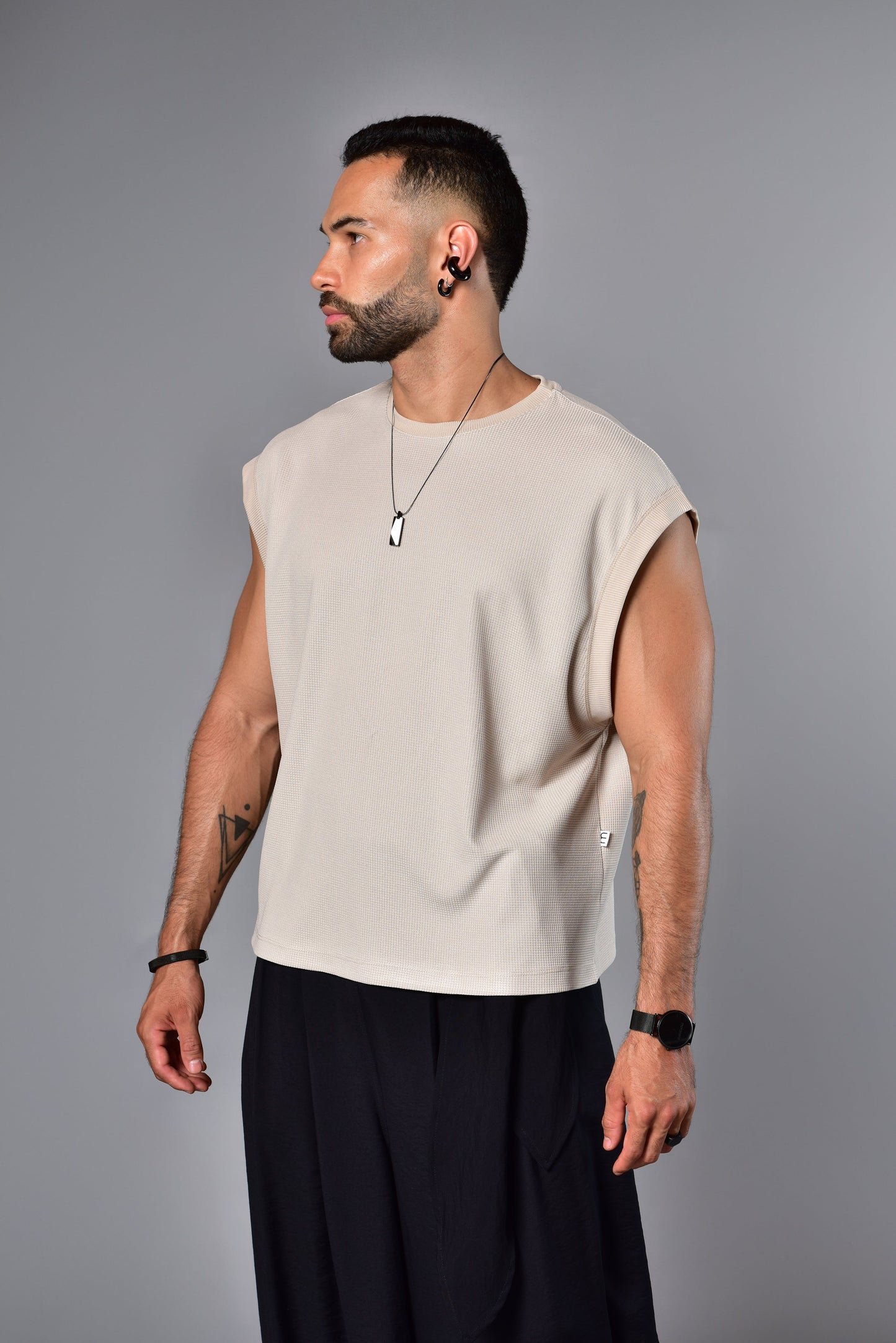 Beige triad sleeve t-shirt