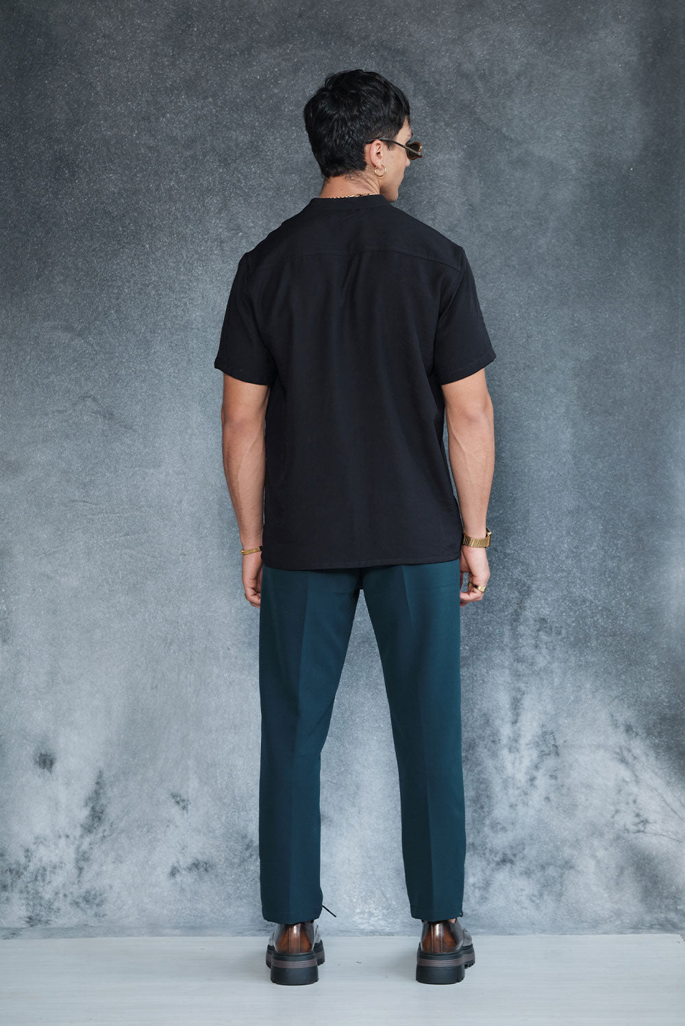 Black Mao collar shirt