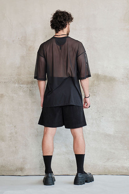 Camiseta negra transparente de corte cuadrado y ajuste extragrande