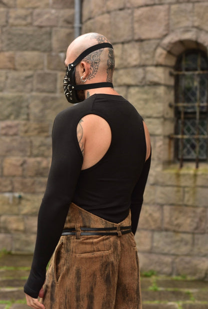 Cut-Out black sweater
