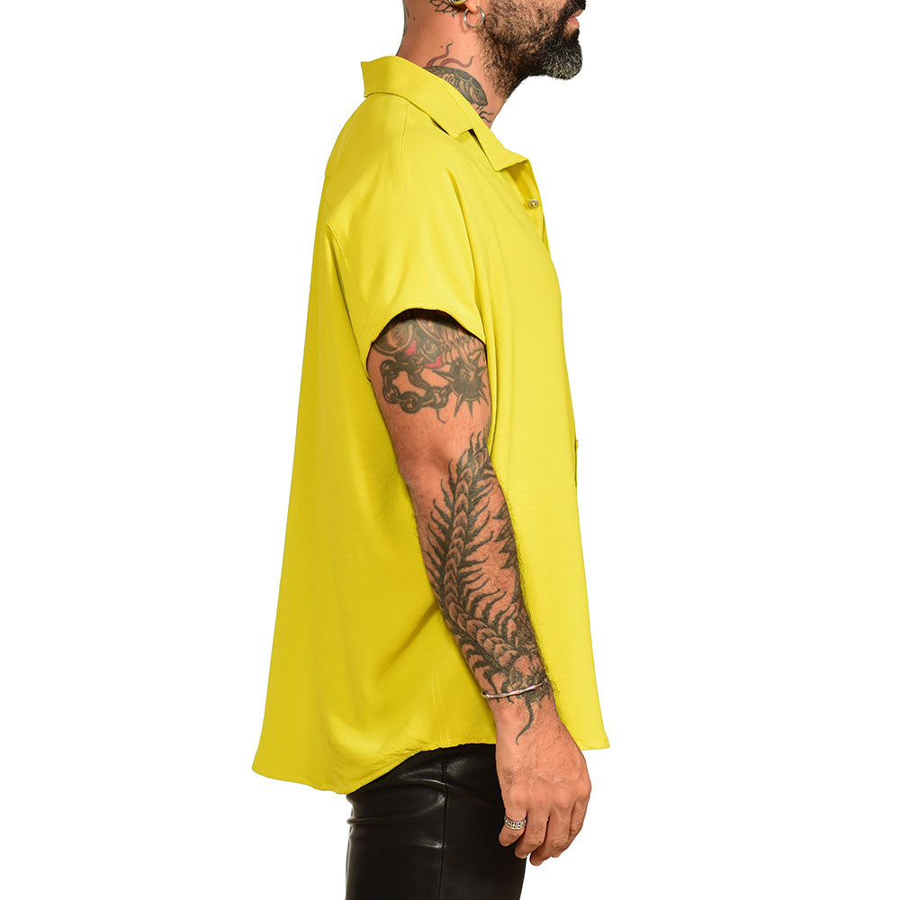 Oversized yellow neon shirt