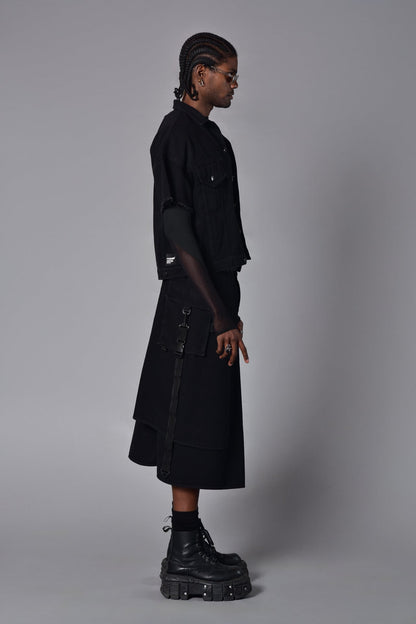 Black cazadora jacket