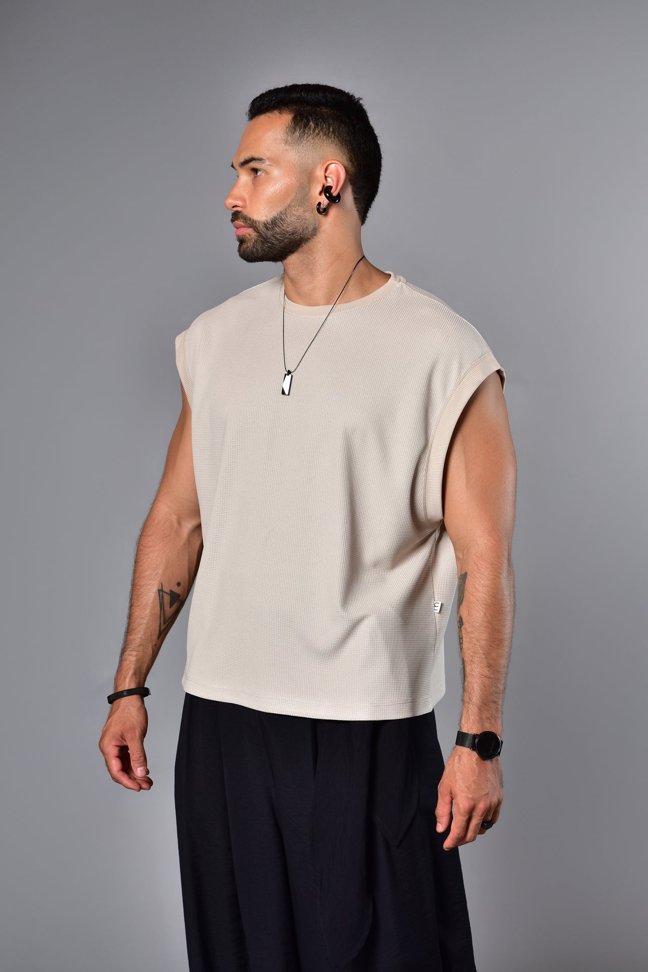 Beige triad sleeve t-shirt