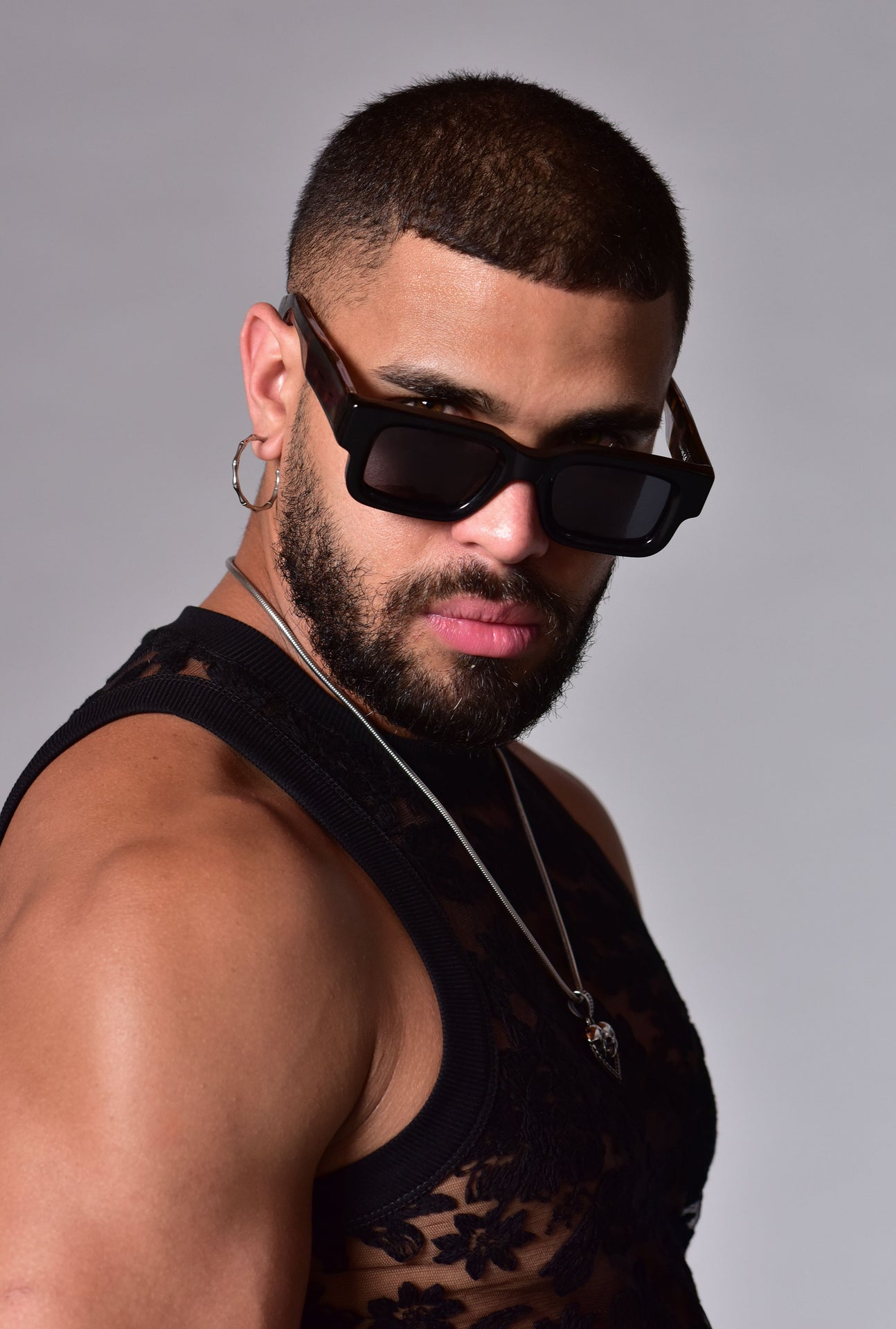 Monoform Italian acetate glasses