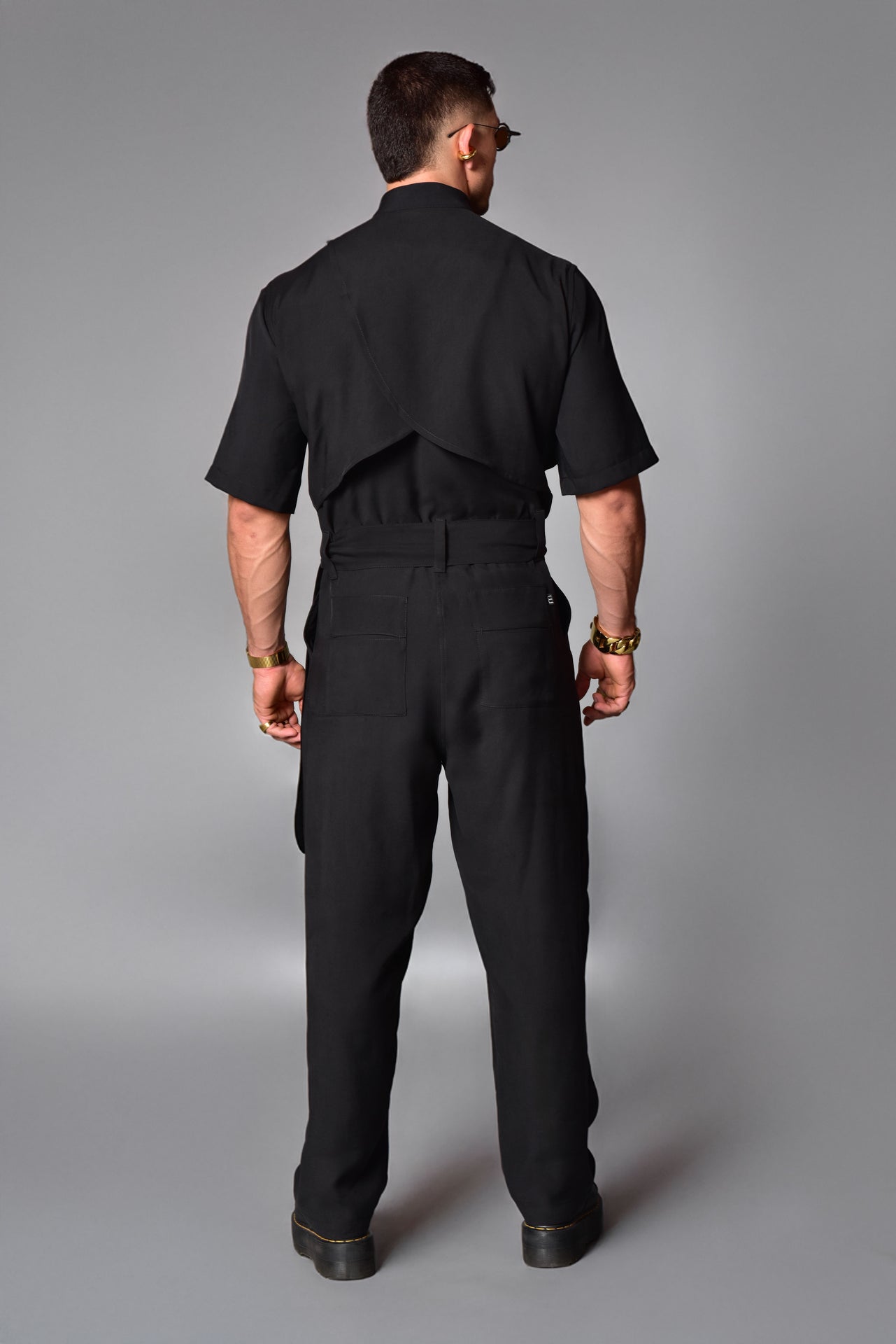 Jumpsuit samurai shadow