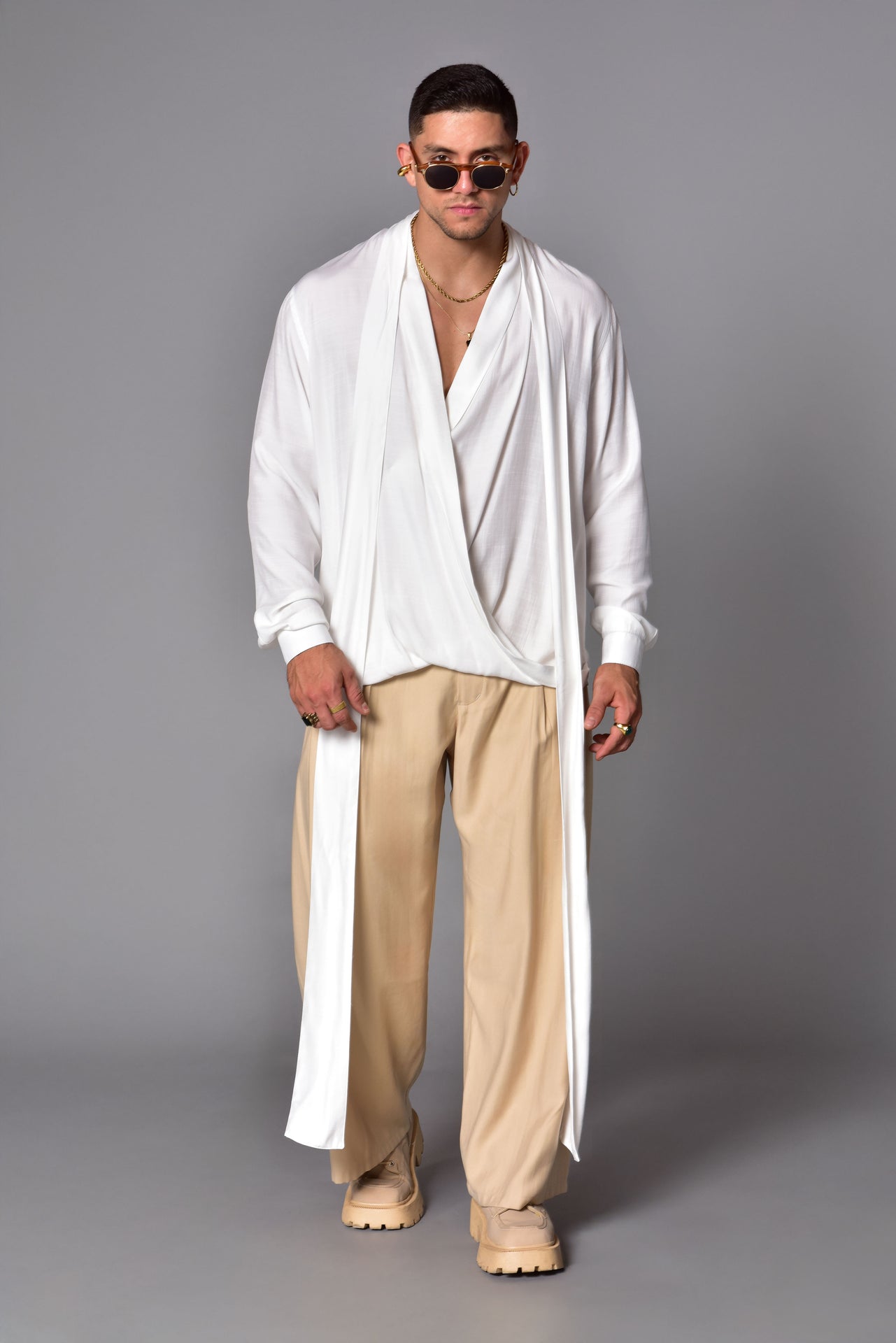 Long sleeve cross-neck shirt