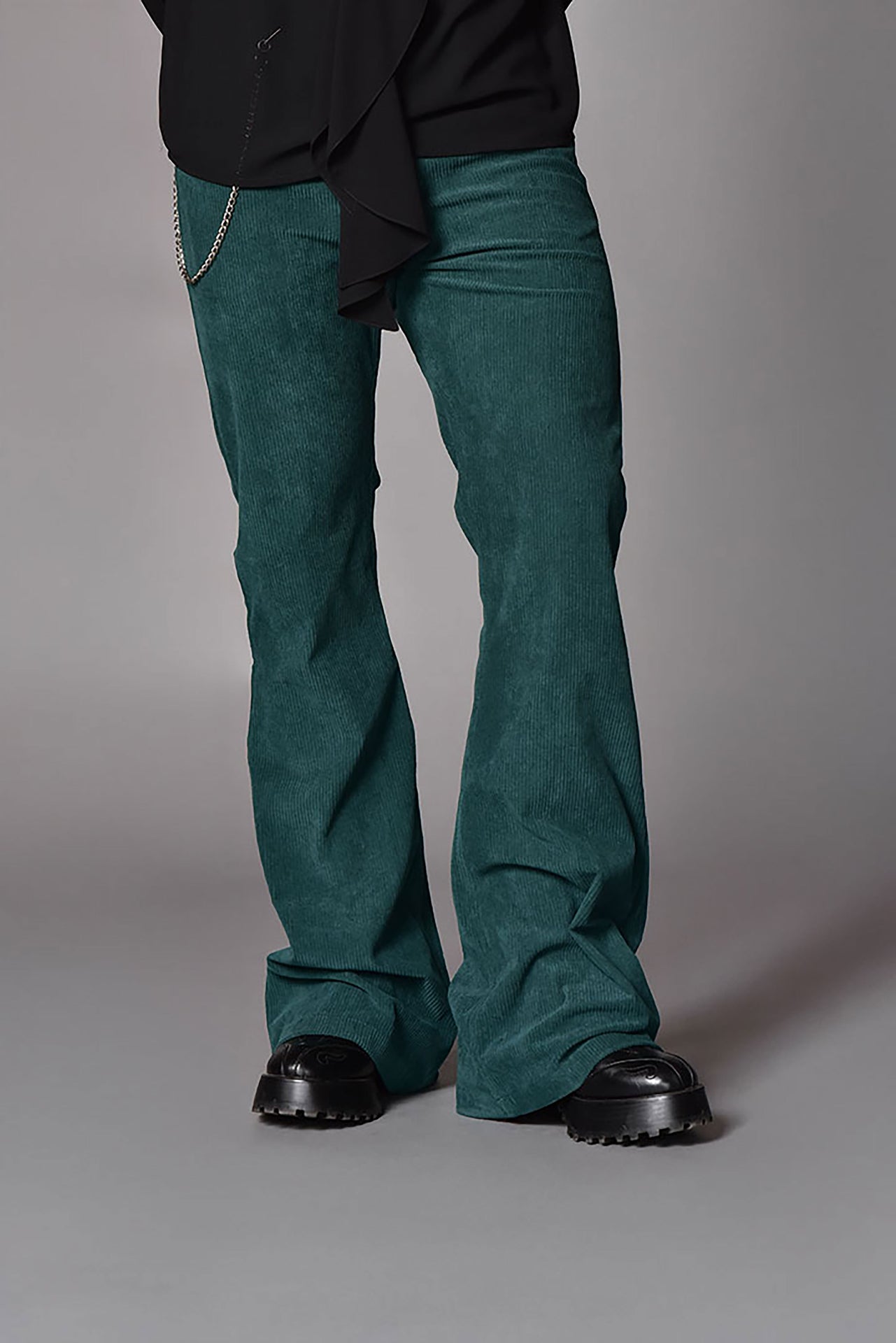 Emerald corduroy flared pants
