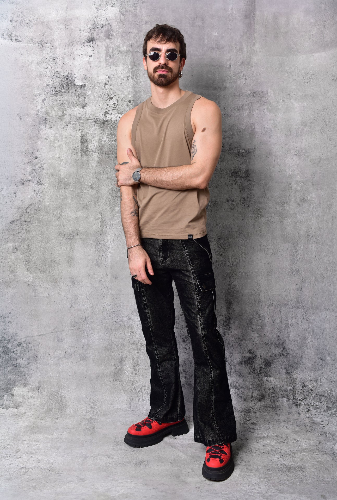 Beige sleeveless T-shirt