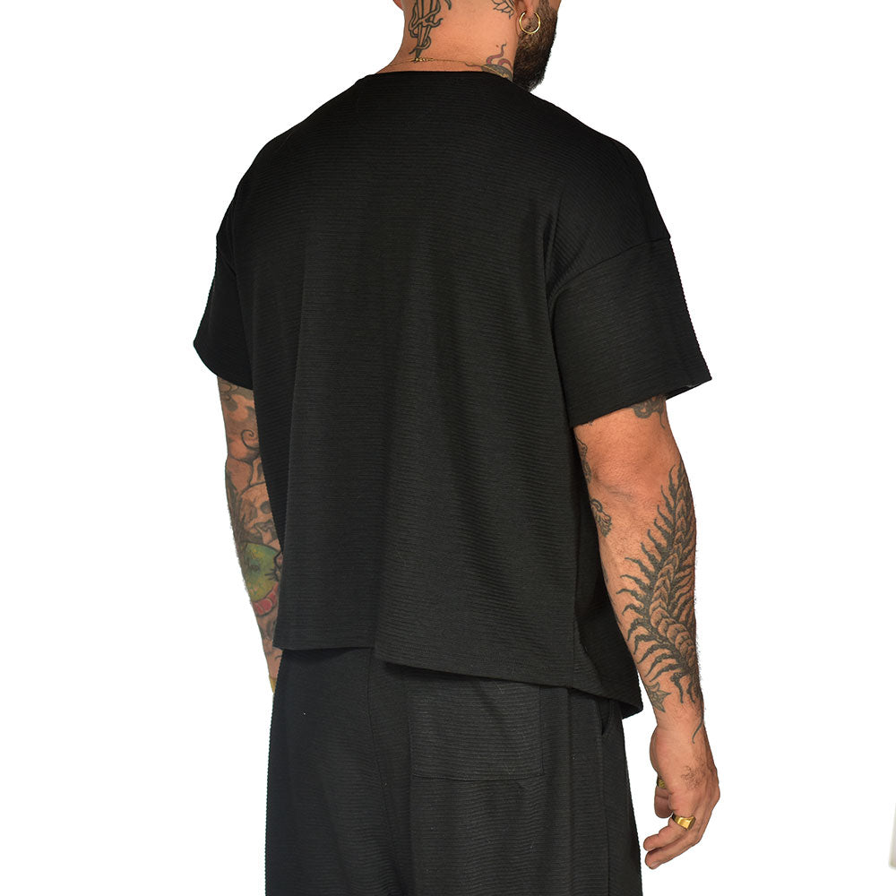 Fighter layering black t-shirt