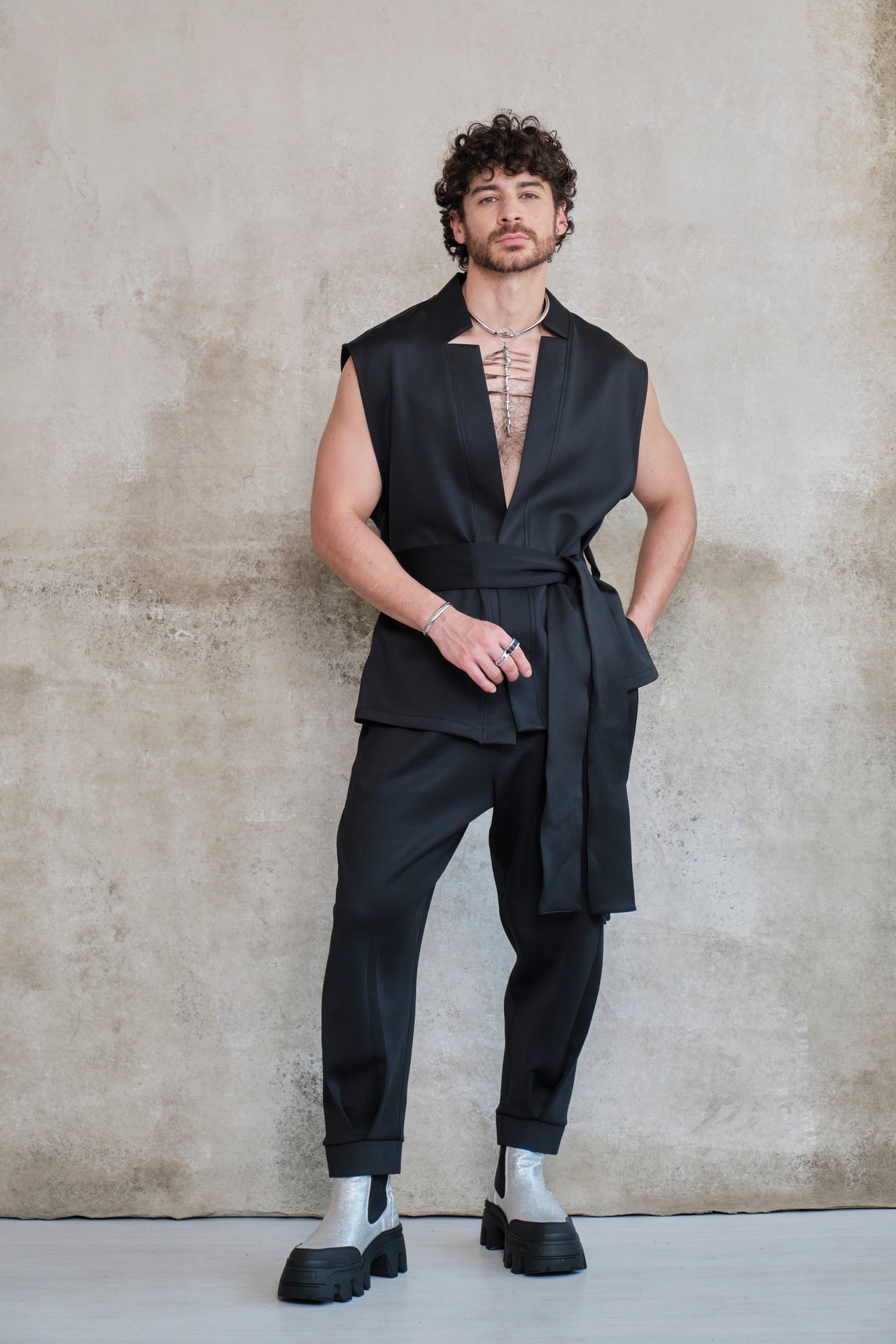 Black verushka kimono