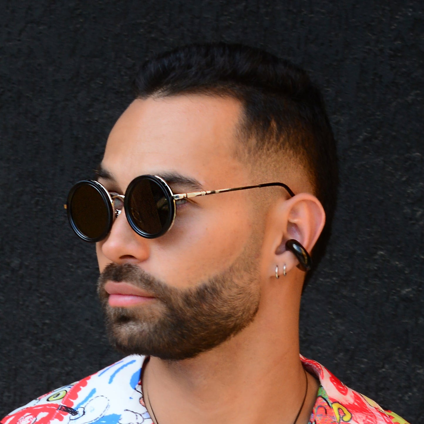 Photochrom black glasses