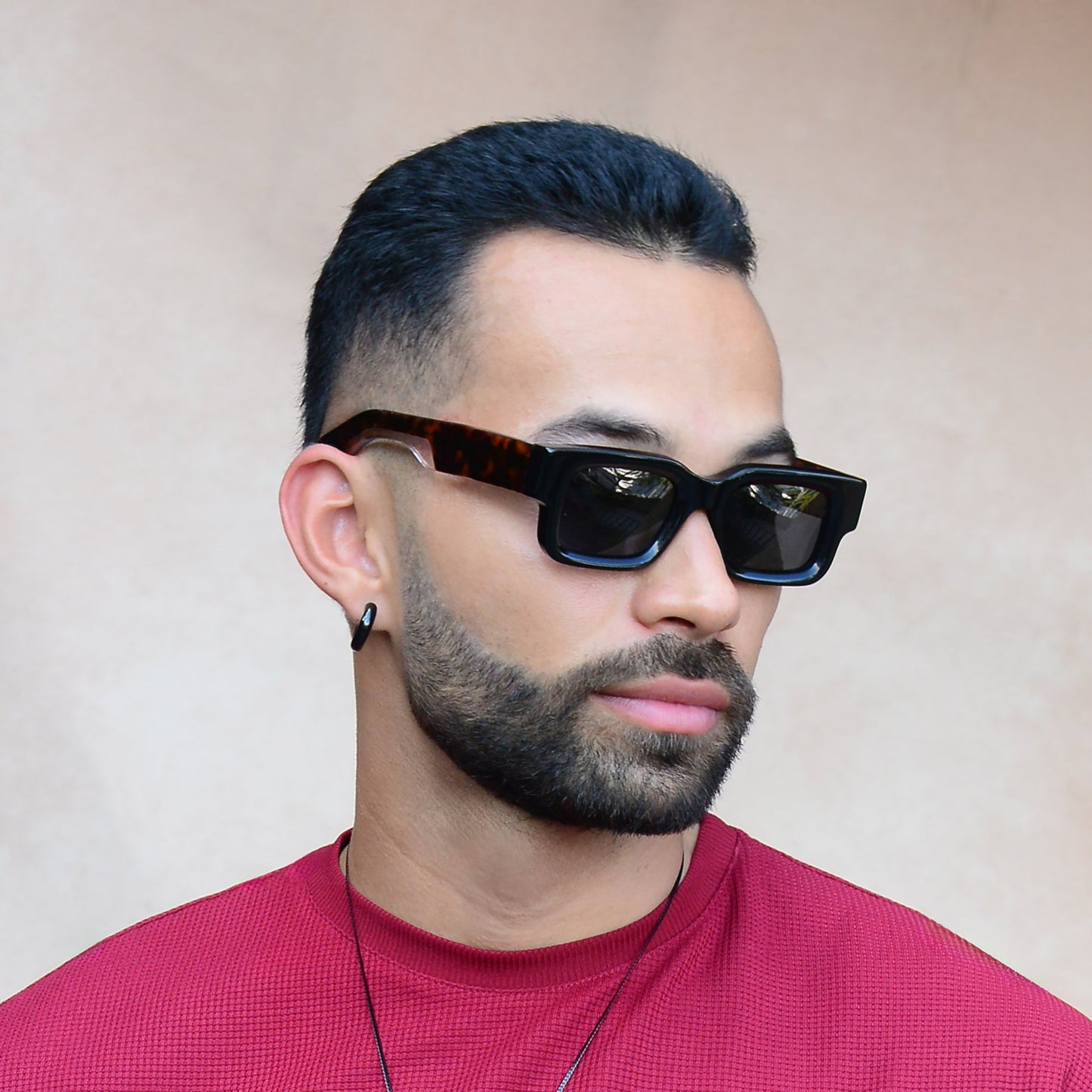 Monoform Italian acetate glasses