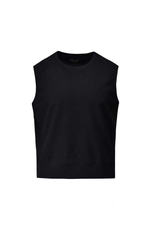 Black crop top t-shirt