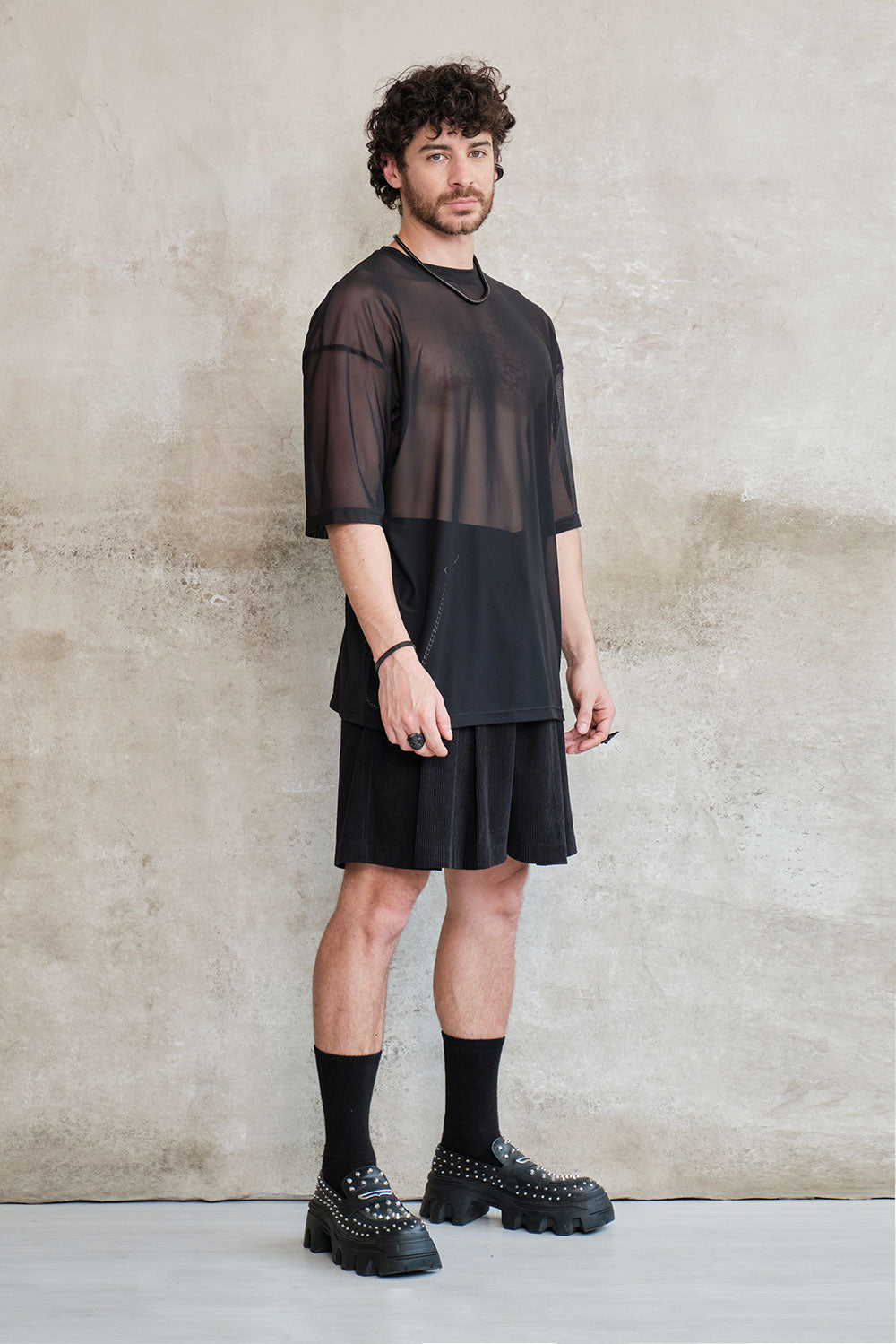 Black pleated skirt