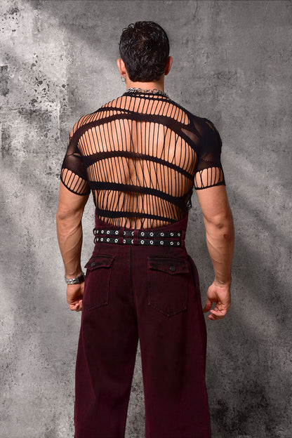 Ruin Skin Super Slim Tee — Vista posterior en modelo