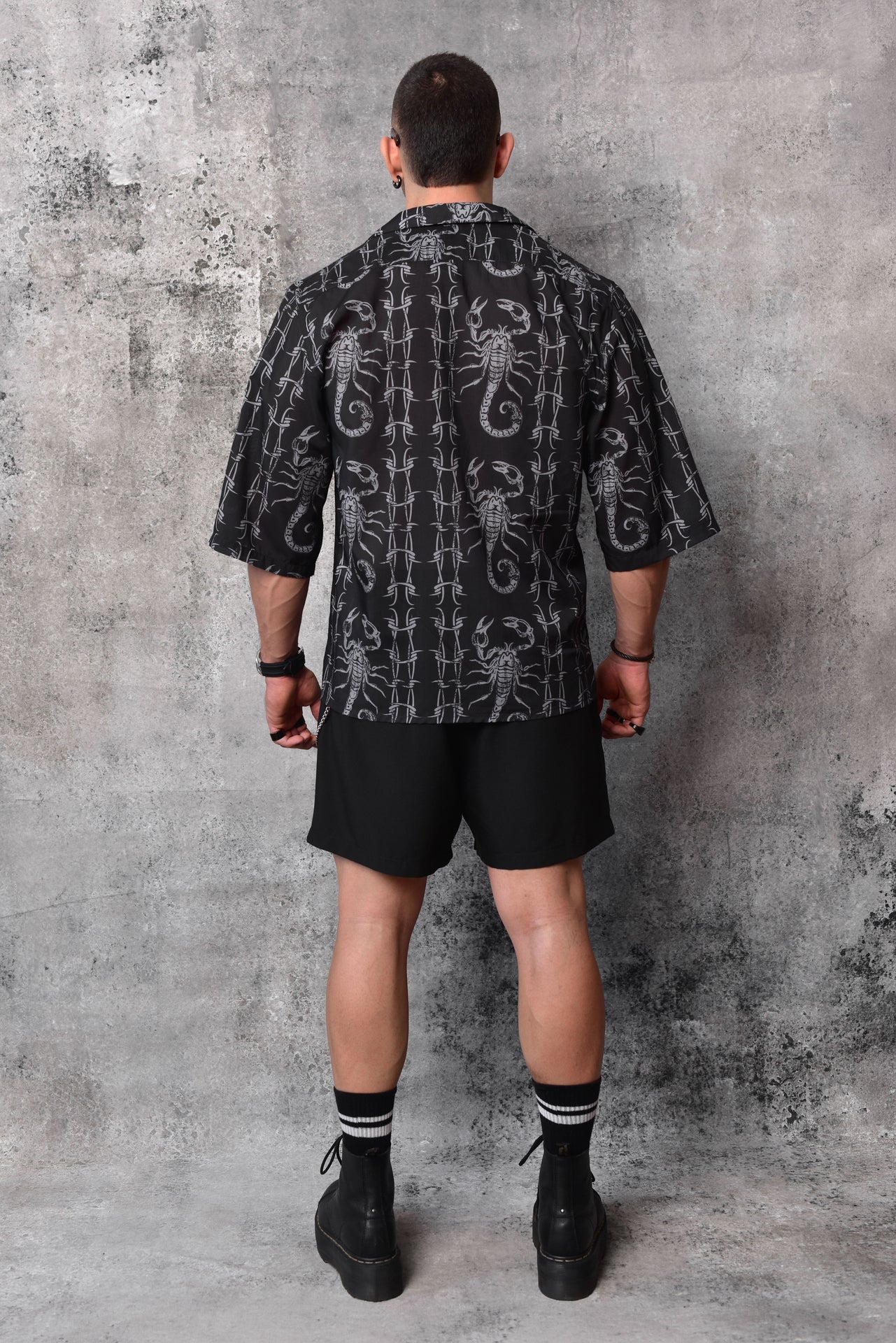 Scorpio Wire Black Boxy-Fit Shirt